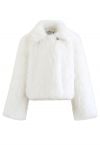 Manteau court à col en fausse fourrure moelleux en blanc