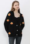 Cardigan en tricot boutonné sur le devant avec patch citrouille