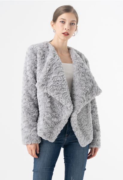 Manteau en fausse fourrure confortable à revers larges en gris
