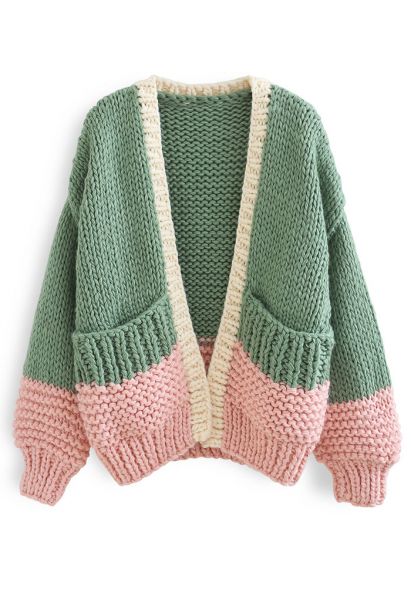 Cardigan épais tricoté à la main avec blocs de couleurs en vert