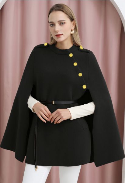 Manteau cape ceinturé à boutons dorés en noir