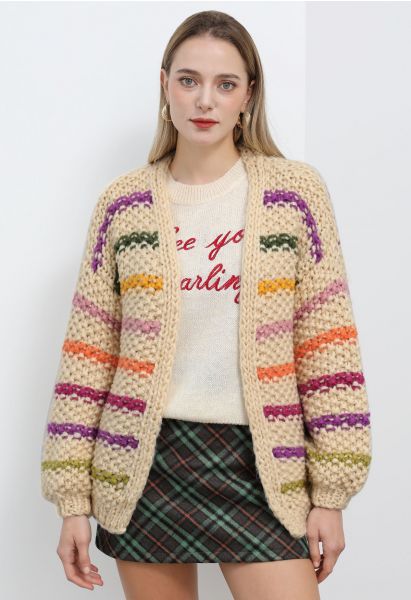 Cardigan tricoté à la main ouvert sur le devant à rayures colorées