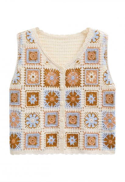 Gilet en tricot boutonné au crochet et patchwork floral