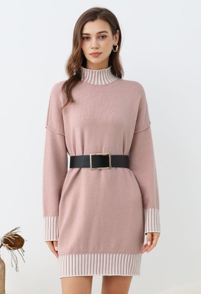 Robe pull en tricot à rayures contrastées et col montant en rose poudré