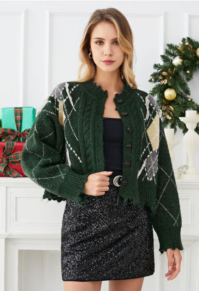 Cardigan court boutonné à bords effilochés et motif argyle en vert foncé