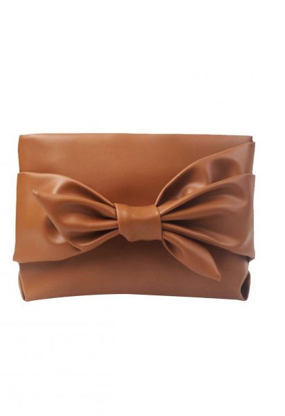 Ravissante pochette en PU avec nœud en caramel