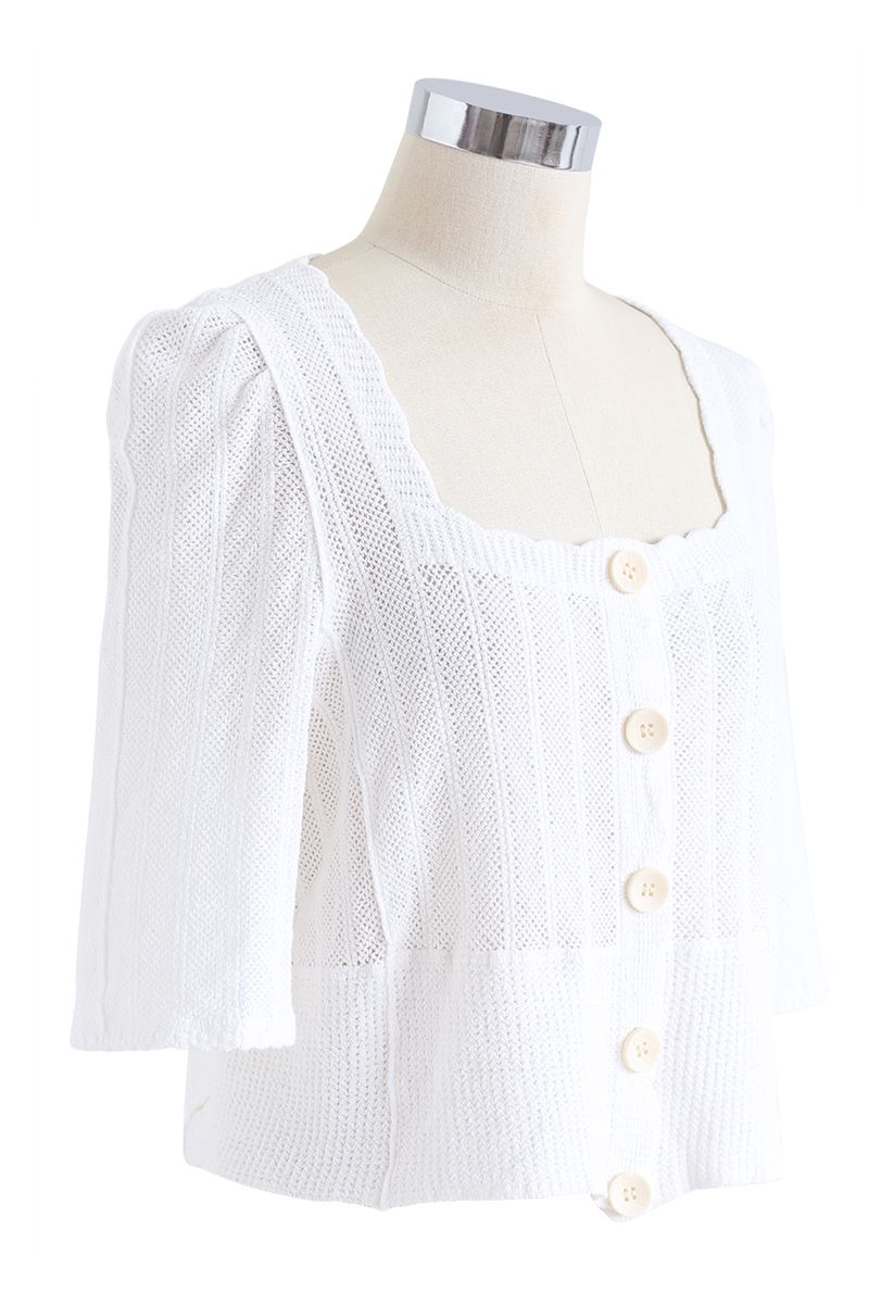 Crop top boutonné à encolure carrée en tricot ouvert en blanc