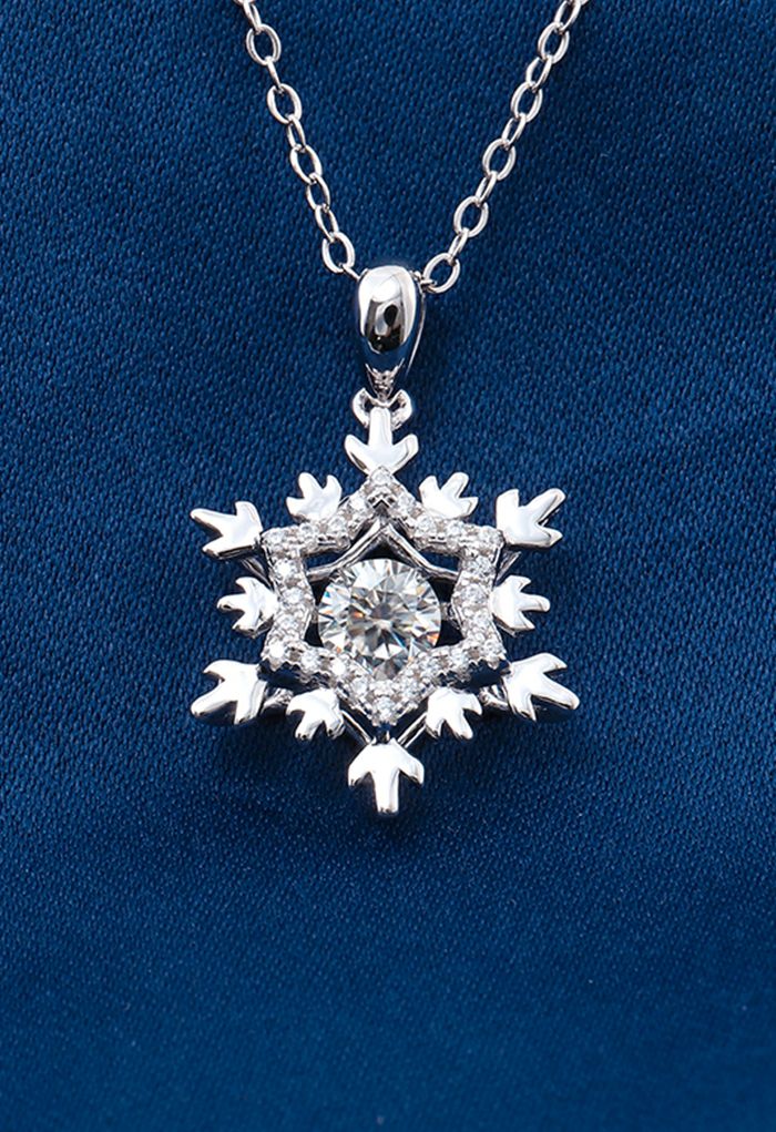 Collier en diamant Moissanite avec pendentif en forme de flocon de neige