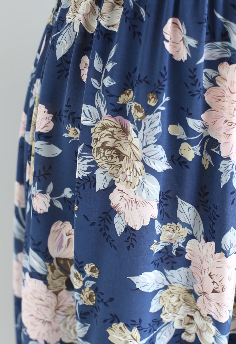 Robe longue cache-cœur à imprimé fleuri Demure en bleu marine