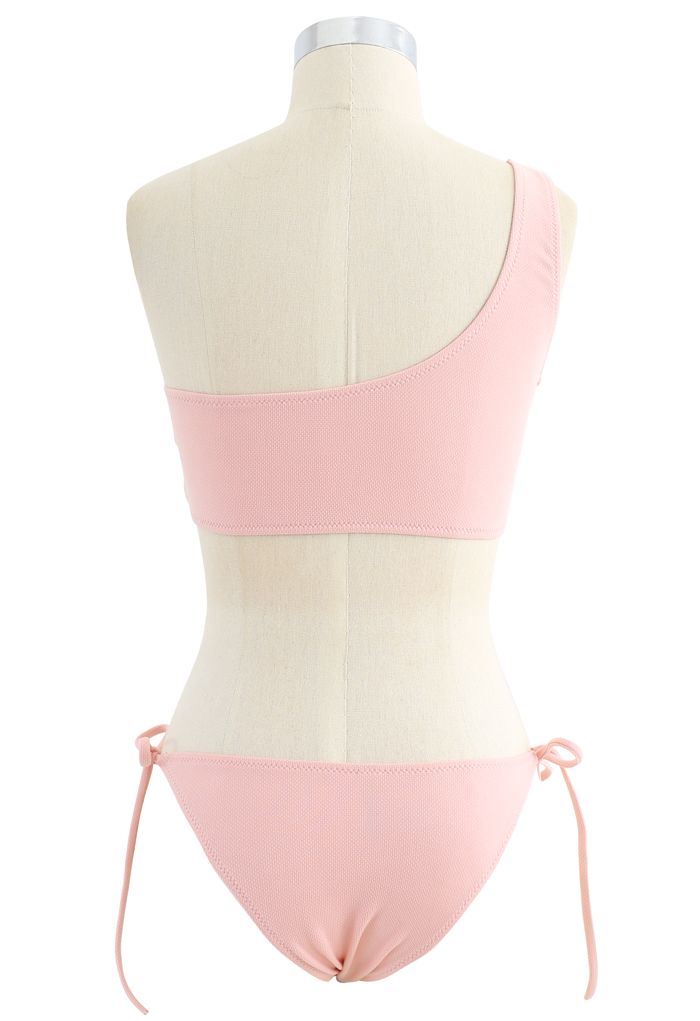 Ensemble de bikini taille basse à une épaule noué sur le côté en rose