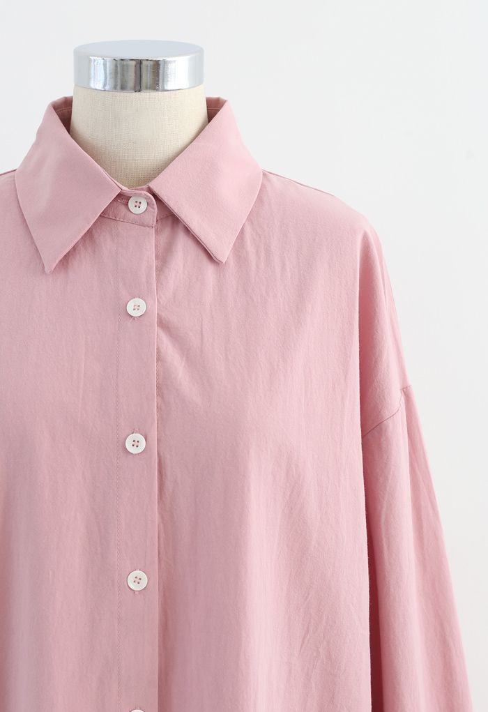 Robe chemise asymétrique boutonnée à ourlet fendu en rose