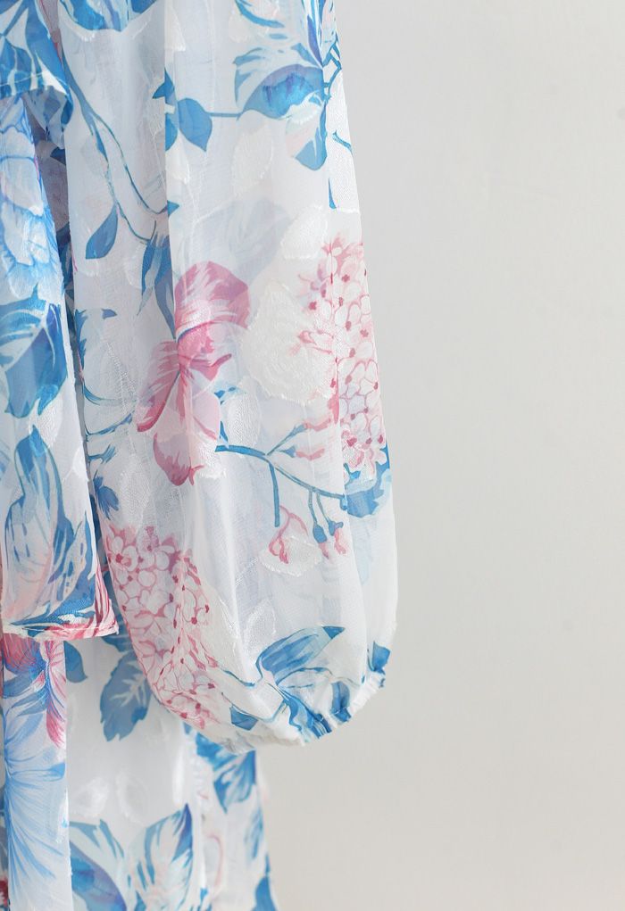 Jacquard Bloom Wrap Robe transparente à plusieurs niveaux en blanc