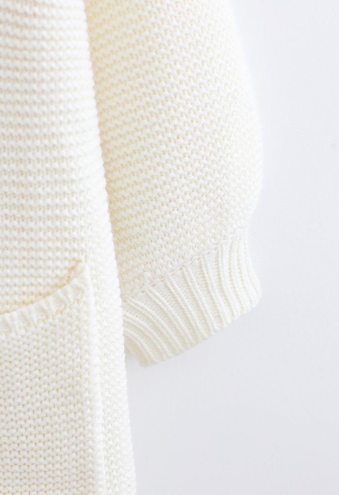 Cardigan en tricot à poches basiques ouvert sur le devant en blanc