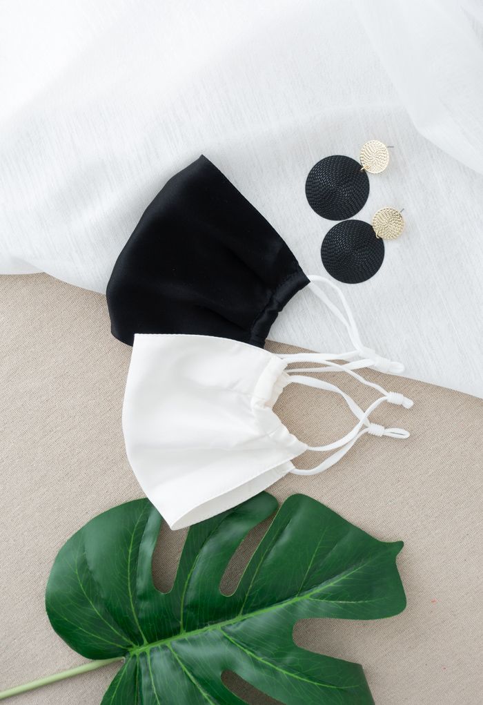 2 paquets de couvre-visages en soie noir et blanc
