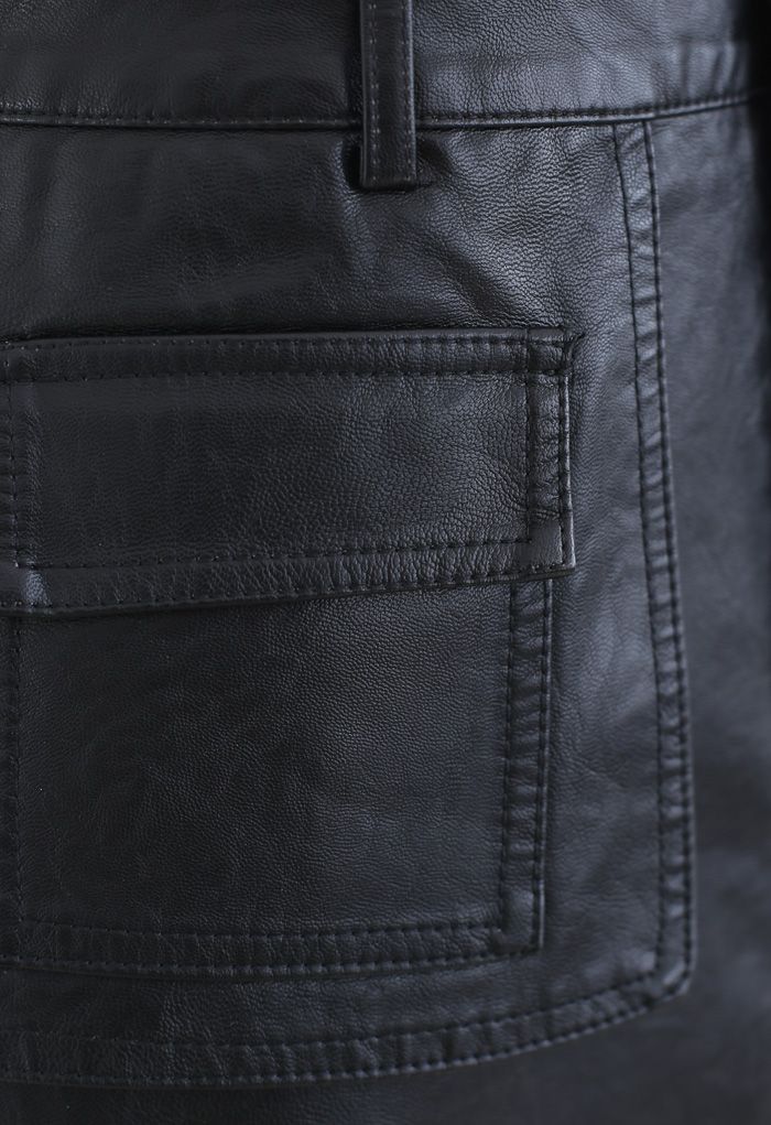 Jupe texturée en similicuir avec poche en noir