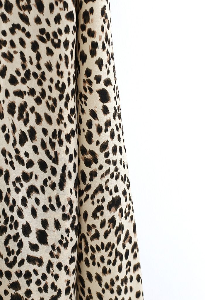 Chemise Hi-Lo boutonnée à imprimé léopard