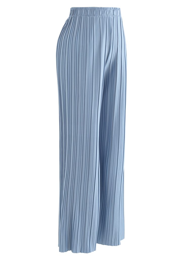 Short et pantalon deux pièces entièrement plissés en bleu