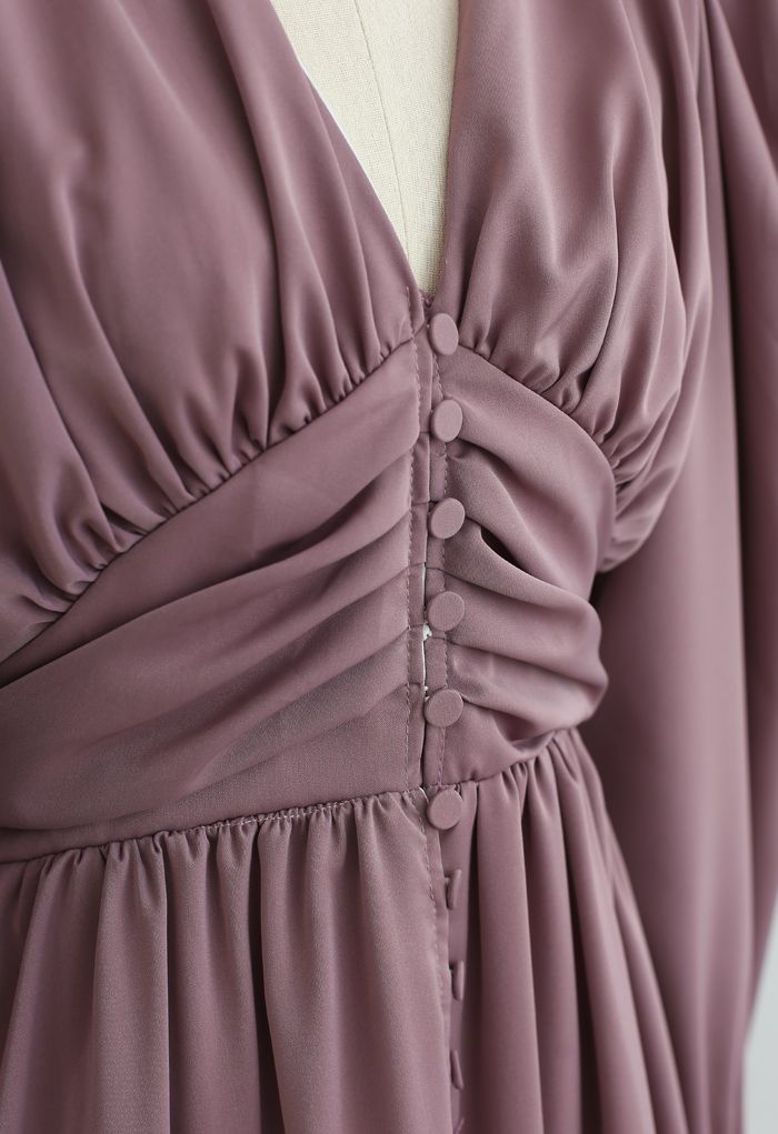 Robe boutonnée en mousseline froncée aux épaules bouffantes en lilas
