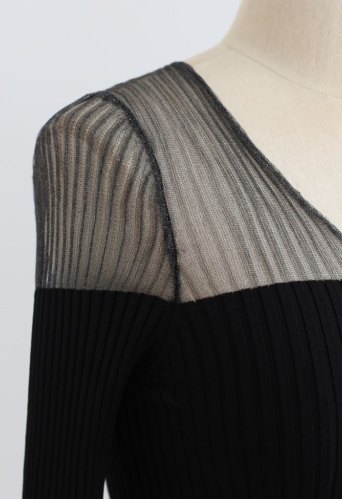 Haut en tricot ajusté boutonné aux épaules en maille en noir