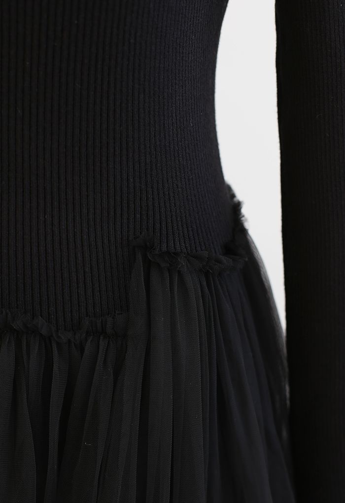 Robe en Maille Asymétrique à Épissure Tricotée en Noir