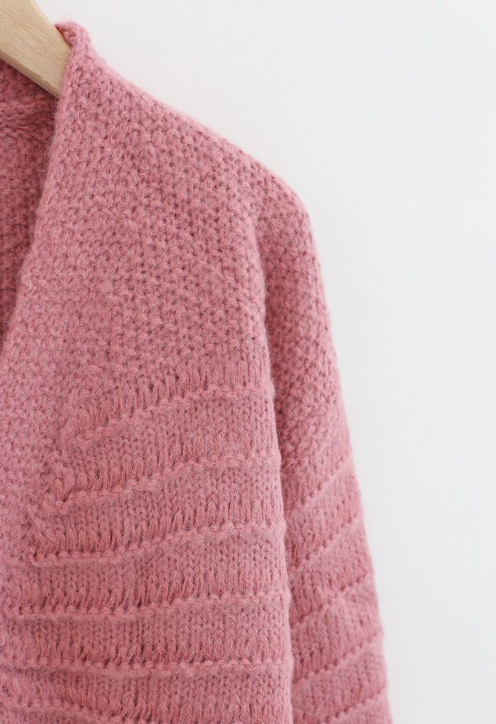 Cardigan en tricot pelucheux boutonné à col en V en rose