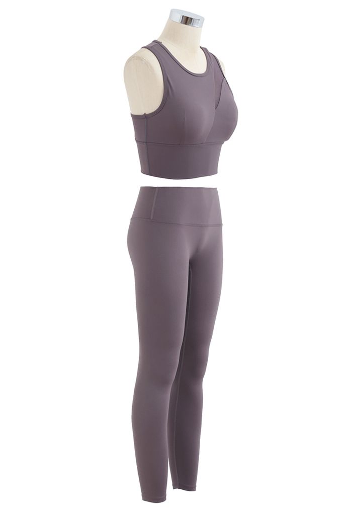 Ensemble soutien-gorge et leggings de sport à impact moyen avec empiècement en filet en violet