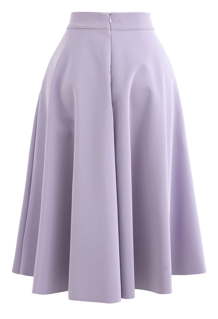 Jupe mi-longue trapèze élégante en similicuir violet