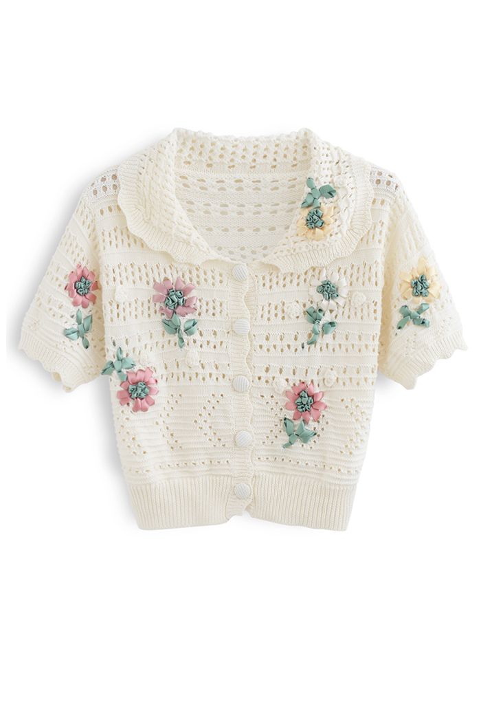 Cardigan tricoté à la main en tricot fleuri à œillets en crème
