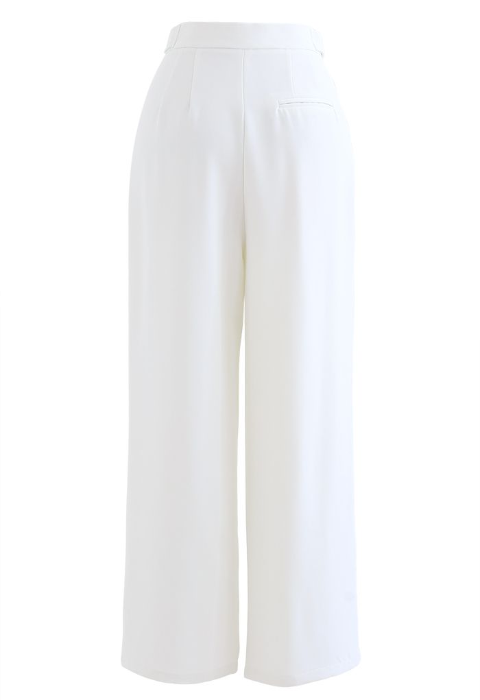 Pantalon droit à taille boutonnée en blanc