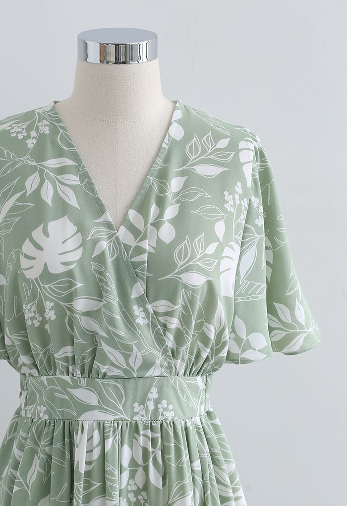 Botanical Garden - Robe portefeuille midi nouée en vert