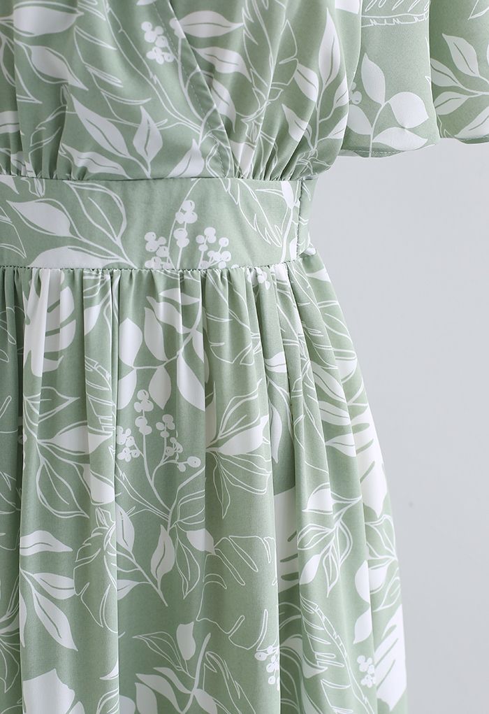 Botanical Garden - Robe portefeuille midi nouée en vert