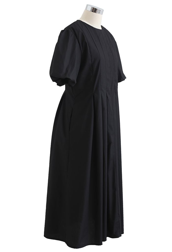 Robe mi-longue plissée à manches courtes Puff en noir