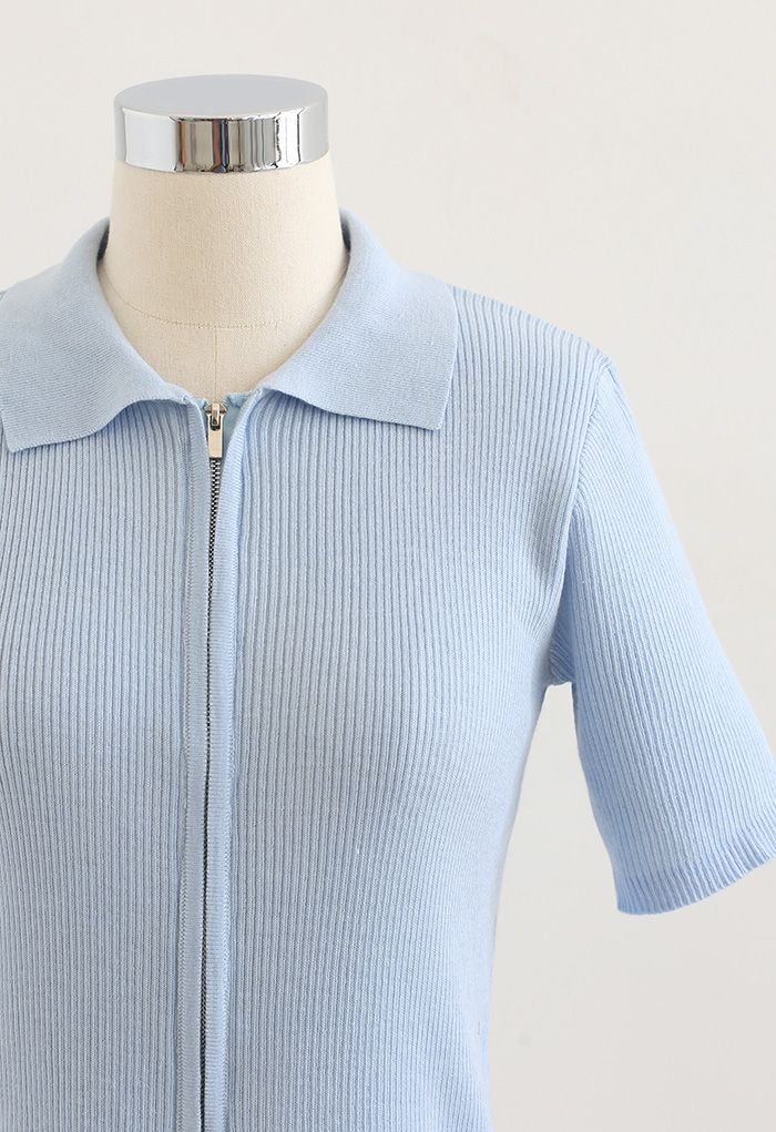 Cardigan en tricot côtelé à manches courtes et double fermeture éclair en bleu poussiéreux