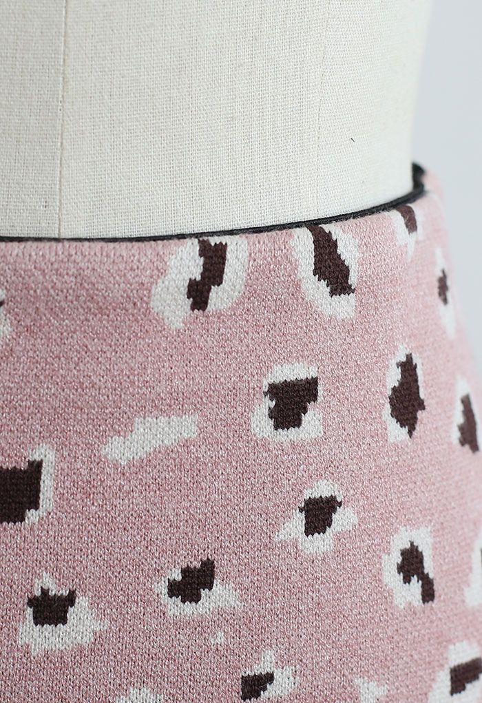 Jupe bourgeon tricotée à imprimé léopard en rose