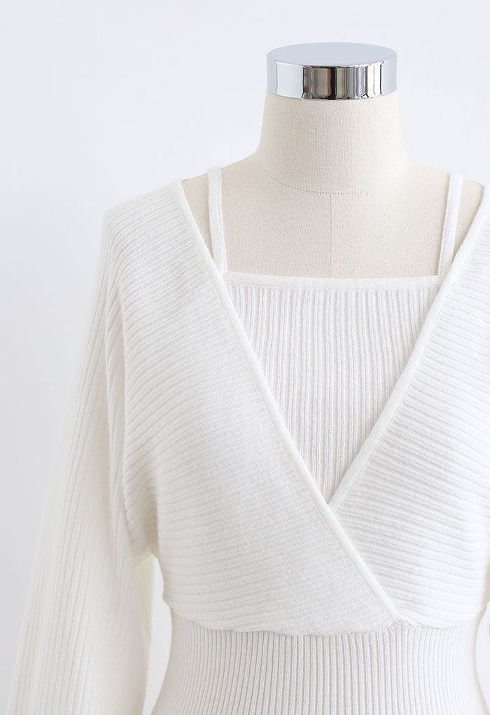 Faux haut en tricot cache-cœur deux pièces à épaules dénudées en blanc