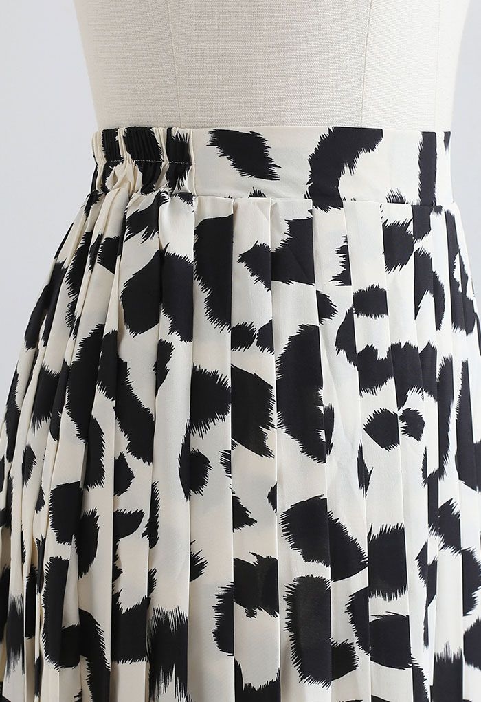 Leopard Print Chiffon Pleated Midi Skirt in Ivory