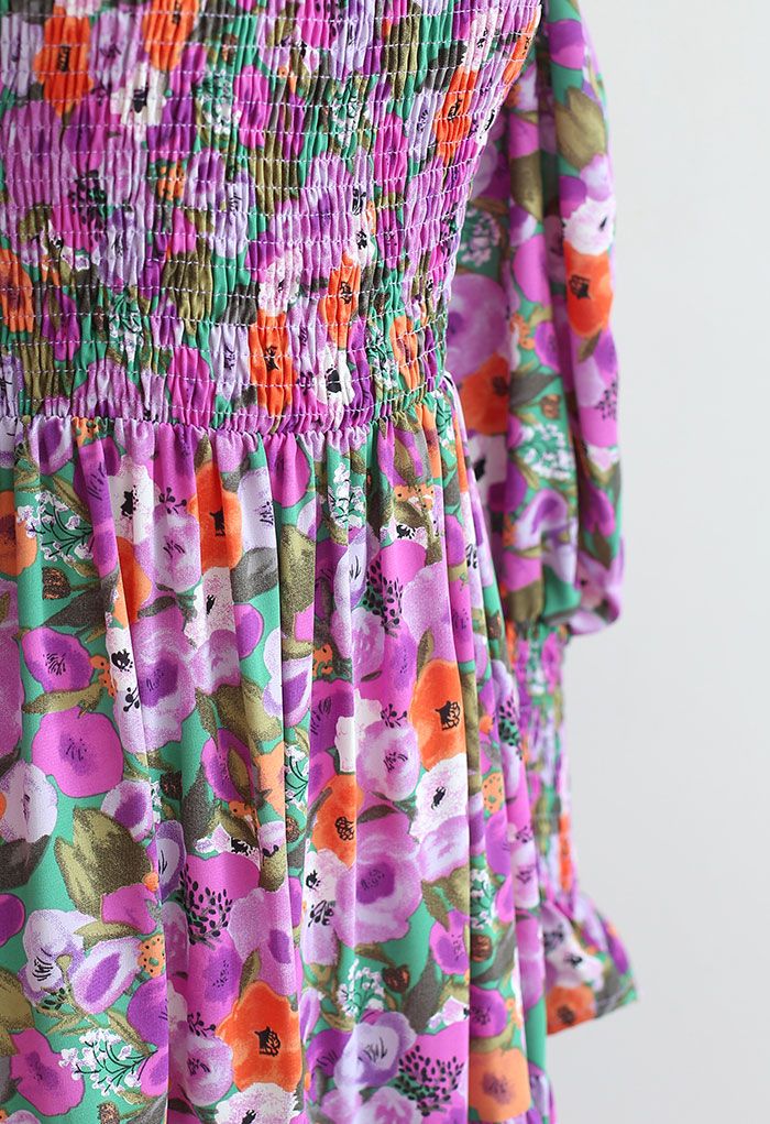 Robe mi-longue froncée à fleurs aquarelle en lilas
