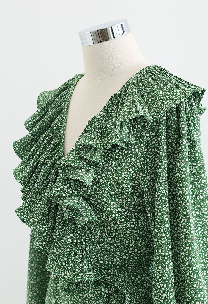 Robe mi-longue asymétrique à volants fleuris en vert