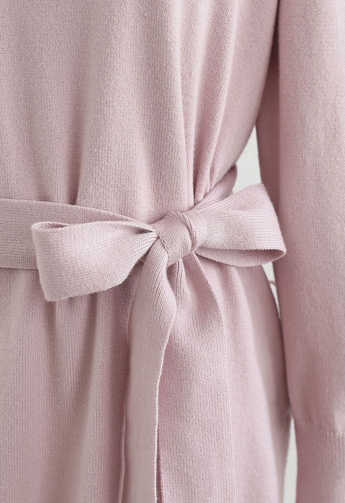 Robe pull à col roulé à nouer à la taille en rose