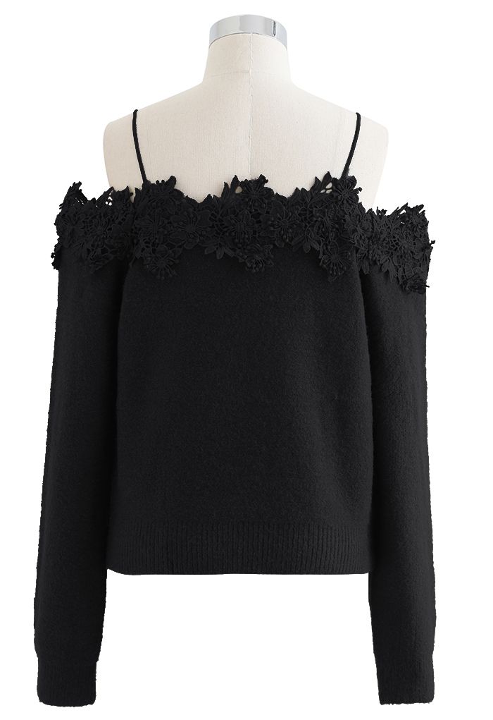 Haut en tricot doux à épaules dénudées avec bordure en Fleur au crochet 3D en noir