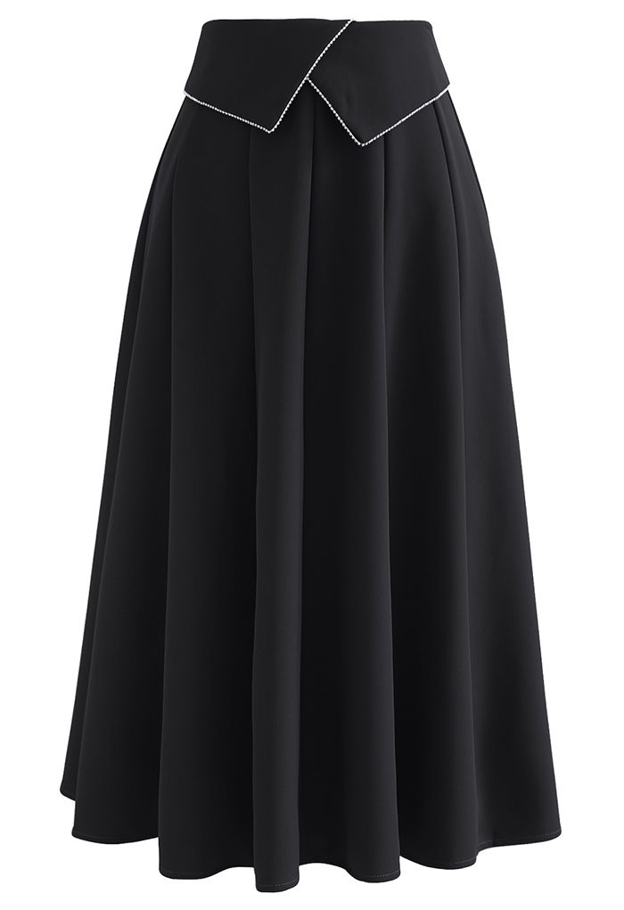 Jupe mi-longue avec coutures à rabat en cristal en noir