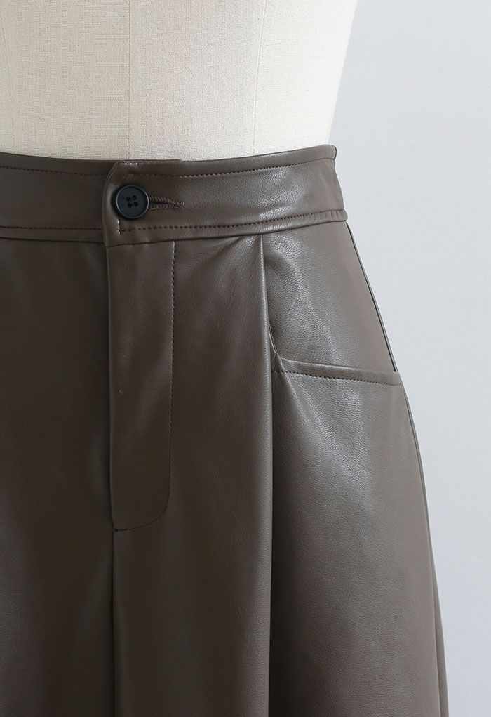 Jupe trapèze en similicuir à deux poches plaquées en marron