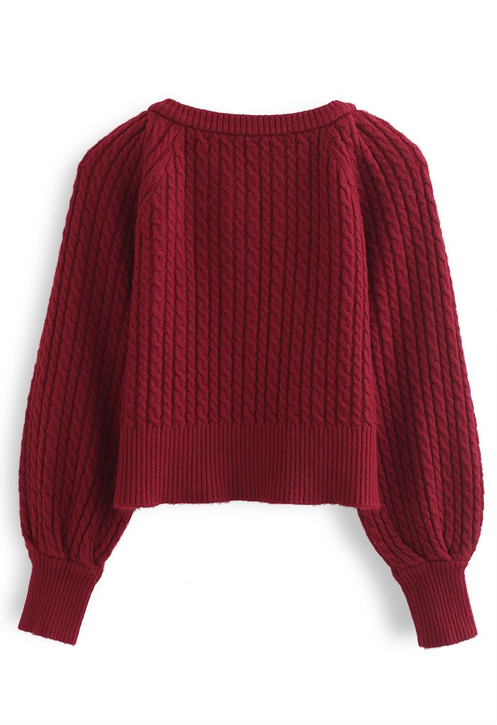 Cardigan court boutonné en tricot tressé en rouge
