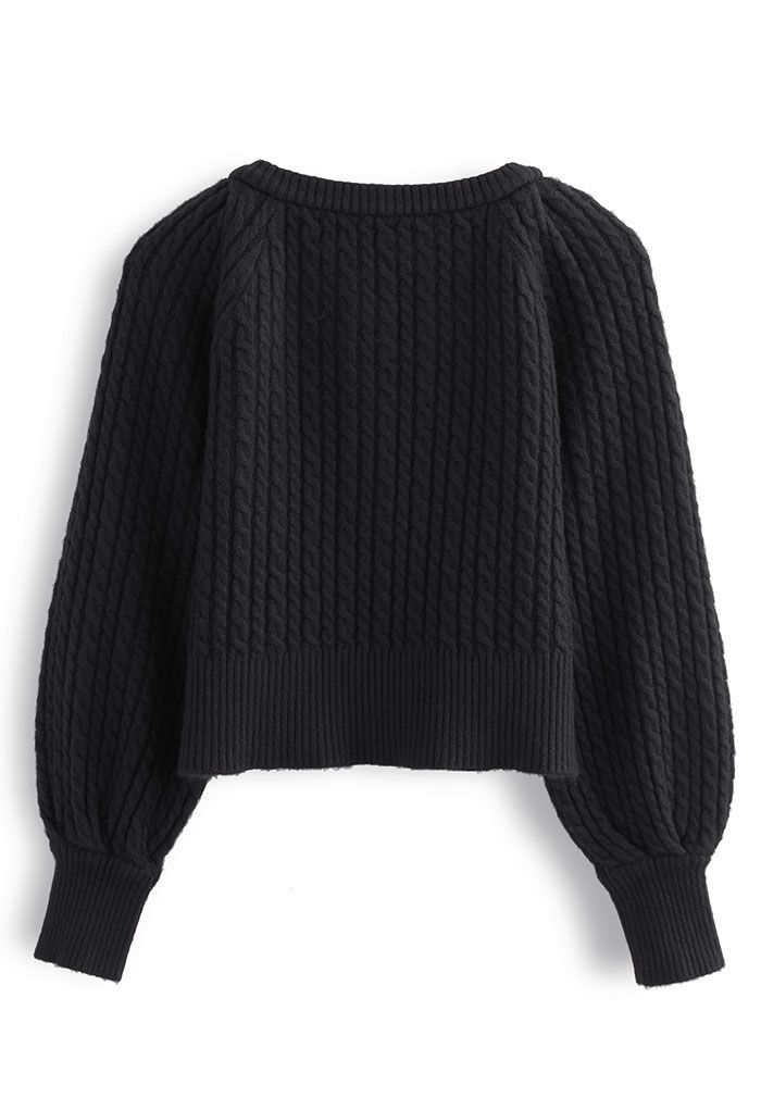 Cardigan court boutonné en tricot tressé en noir