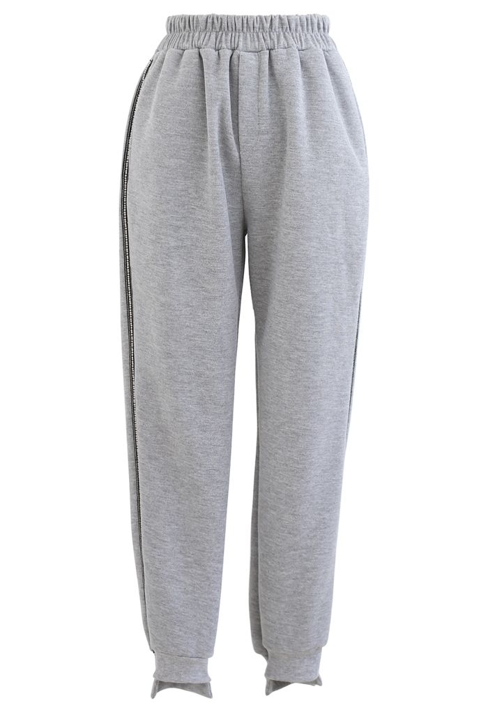 Ensemble cardigan boutonné avec poches et pantalon de jogging court en gris