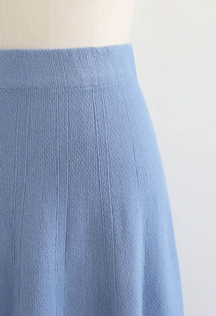 Jupe mi-longue en tricot texturé à ourlet évasé en bleu