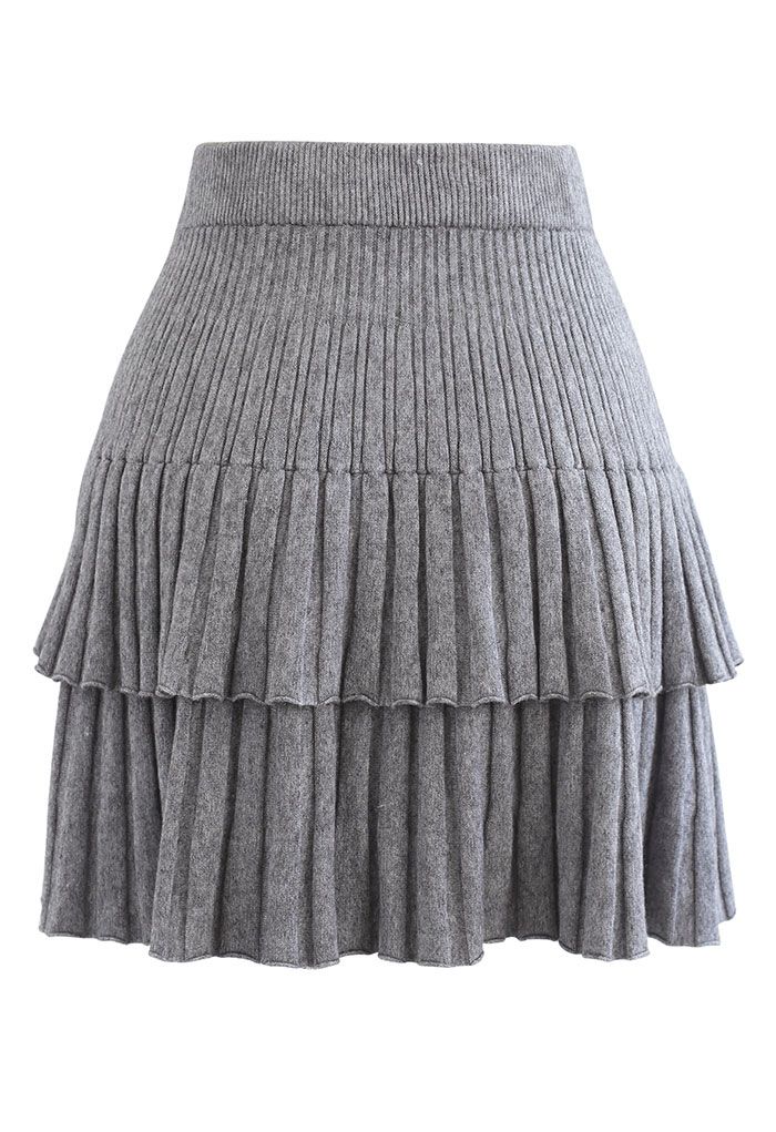 Mini-jupe en tricot plissé à plusieurs niveaux en gris