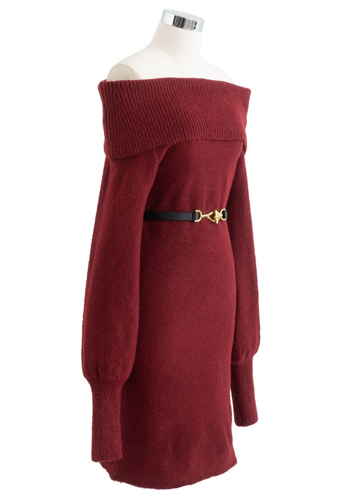 Mini-robe ceinturée en tricot doux à épaules dénudées en rouge