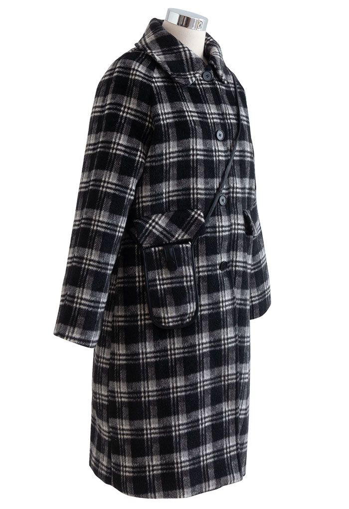 Manteau long en laine mélangée à carreaux avec étui de téléphone à bandoulière en noir