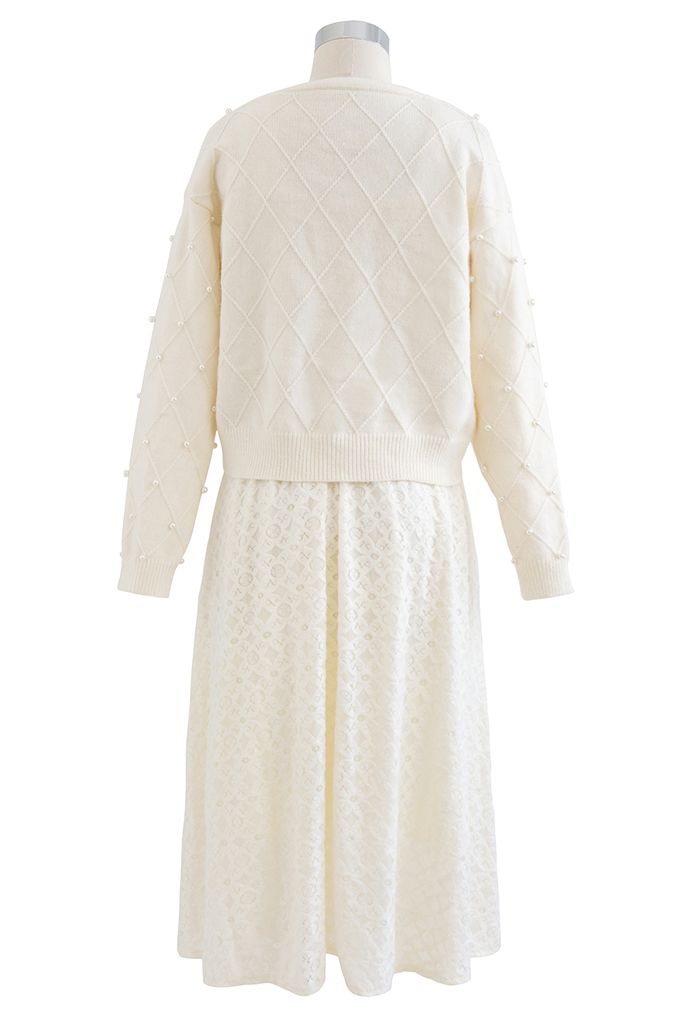 Lacy Spliced Cami Knit Dress et Pearly Cardigan Set in Cream